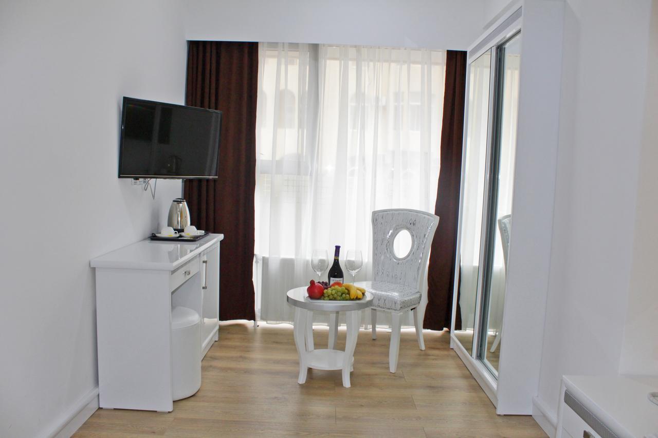 Mark City Hotel Baku Exterior photo
